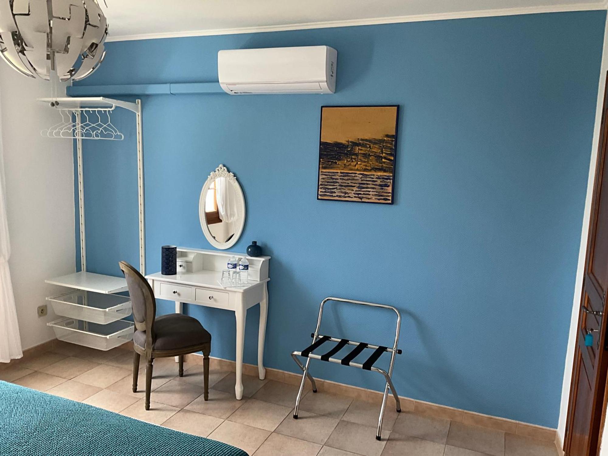 Number9 - Now With Air Conditioned Rooms Carlipa Экстерьер фото